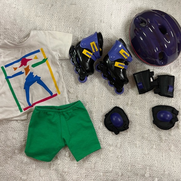 American Girl in-Line Set with Helmet and Pads-Retired 1990’s - Picture 1 of 4